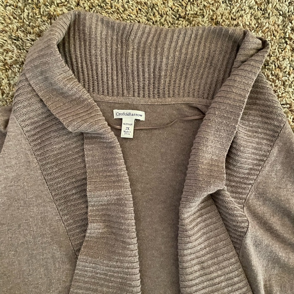 Brown sweater